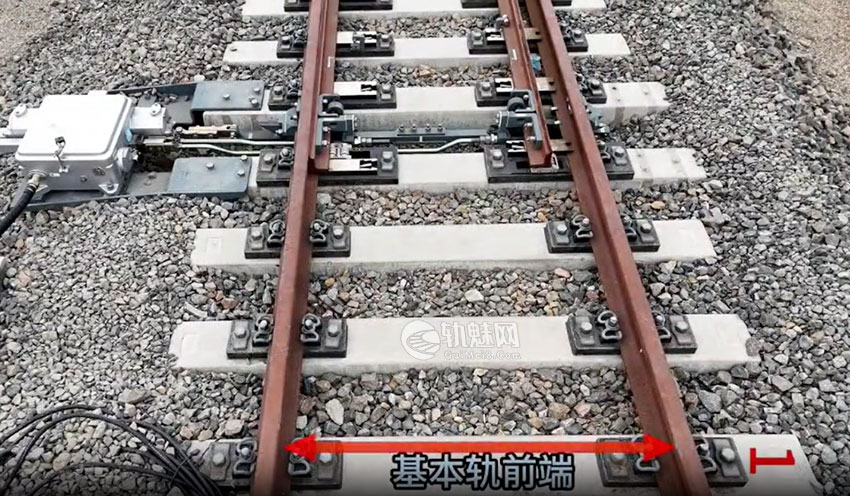 客专18号道岔几何尺寸及结构检查方法